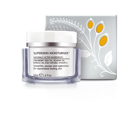 liz-earle-superskin-moisturiser