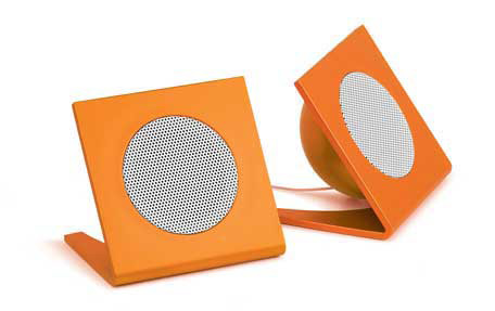 fashionation-orange-speakers
