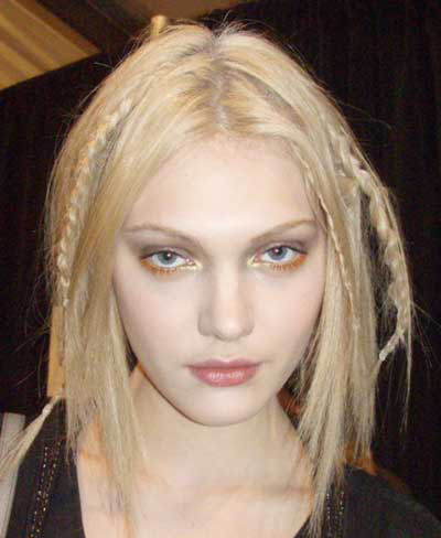 final-beauty-look-at-alexandre-herchcovitch-fall-2010