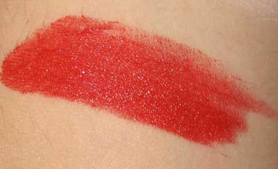 bobbi-brown-vintage-red-lipstick-shade