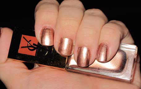 ysl-holiday-2010-la-lacque-no-140-pink-gold-polish