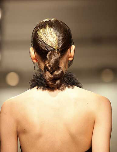 jason-wu-fall-2011-hair-look-by-odile-gilbert