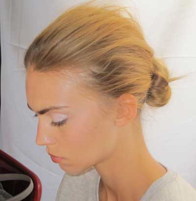 messy-updo-at-alexandre-herchcovitch-spring-2012