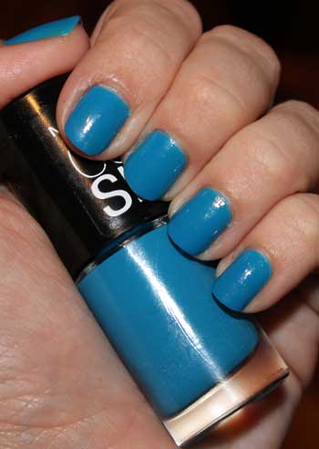 maybelline-azure-seas-nail-lacquer