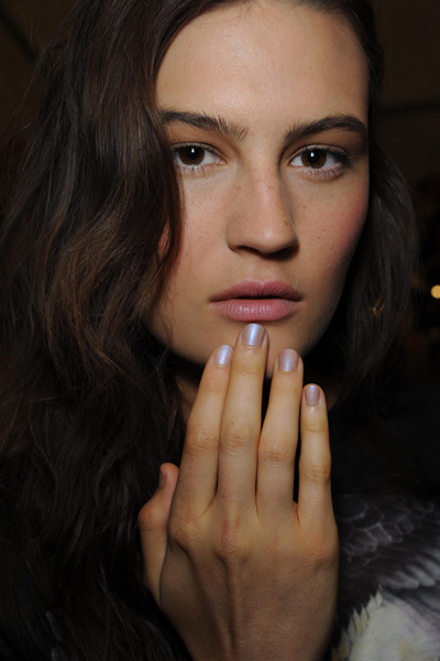 Tadashi-Shoji-ss14-nail-look-by-butter-LONDON