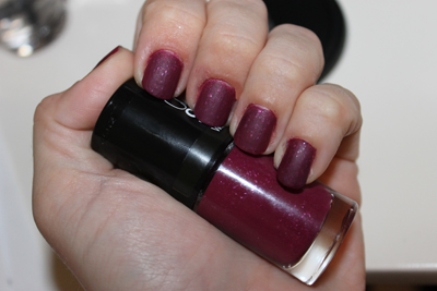 mani-with-maybelline-color-show-plush-plum-nail-polish