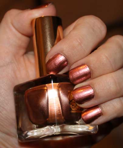 estee-lauder-rose-gold-nail-polish