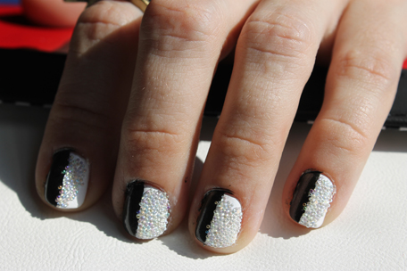 split-color-caviar-manicure