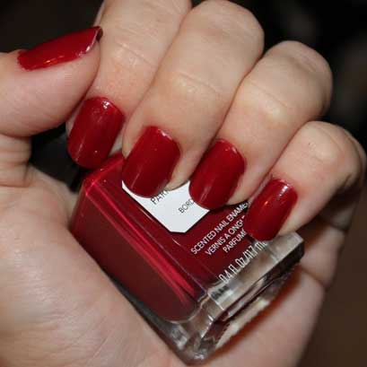 revlon-parfumerie-bordeaux-scented-nail-enamel