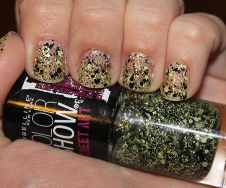 maybelline-color-show-green-graffiti-top-coat-on-bare-nails