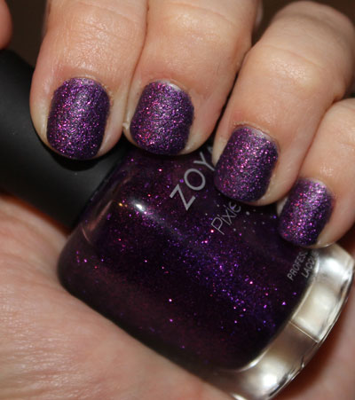 zoya-pixiedust-polish-in-carter