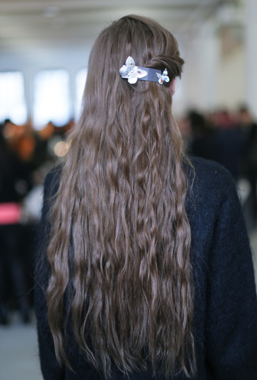 back-of-hair-at-rodarte-aw14-show