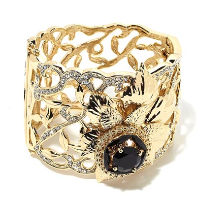 Margaret-Rowe-Forrests-Eye-Black-White-Stone-Cuff