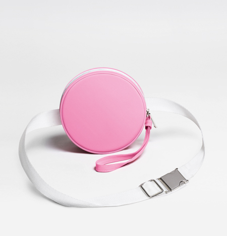 Jacquemus-for-Lacome-pink-wristlet