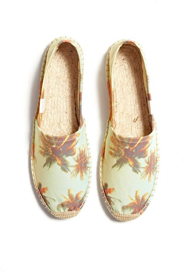 We-are-handsome-x-Soludos-paradise-print-espadrilles