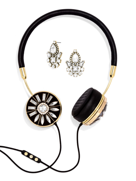 frends-x-bauble-bar-layla-headphones-black-and-gold