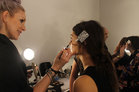 nars-makeup-artist-backstage-at-creatures-of-the-wind-ss15