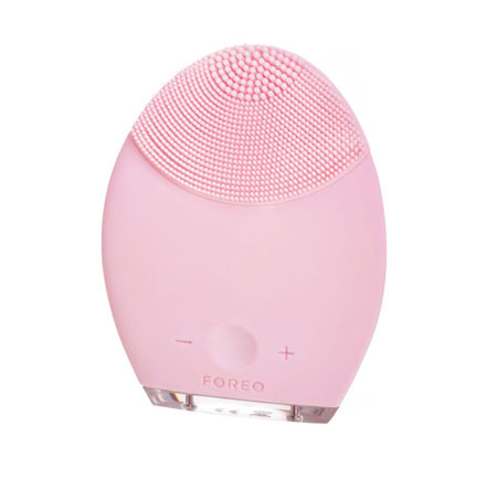 foreo-luna-cleansing-device