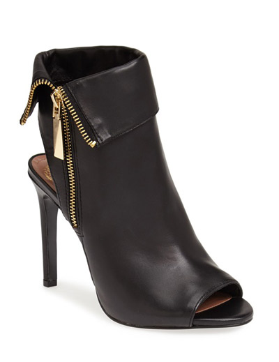 vince-camuto-kevlin-bootie