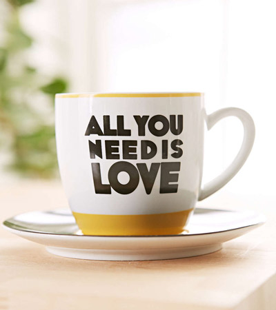 beatles-all-you-need-is-love-mug
