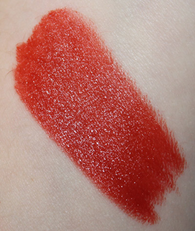 laqa-and-co-siren-song-fat-lip-pencil-swatch