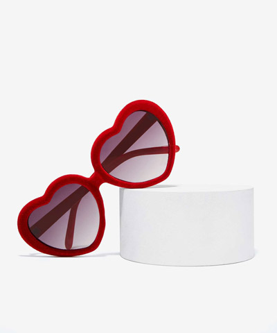 nastygal-red-velvet-heart-sunglasses