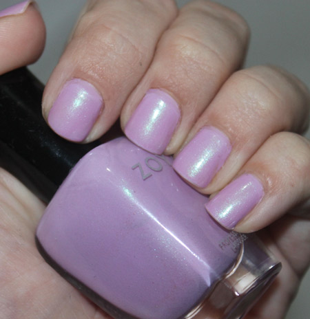 zoya-leslie-nail-lacquer-spring-2015