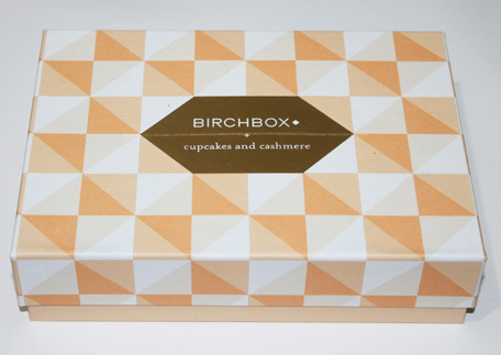 birchbox-and-cupcakes-and-cashmere-packaging