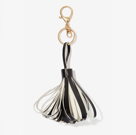 roxy-vegan-leather-tassel-key-chain