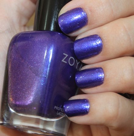 zoya-isa-nail-polish