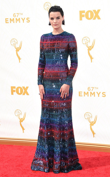 jaimie-alexander-in-armani-prive-at-2015-emmys