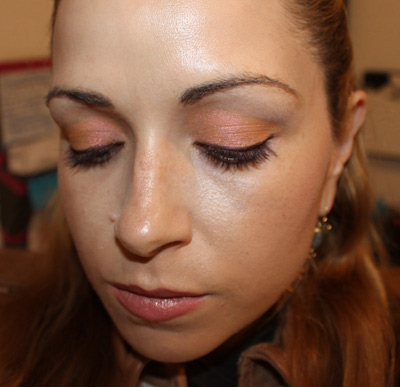 celia-wearing-urban-decay-tonic-eyeshadow