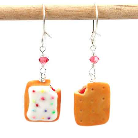 inedible-jewelry-strawberry-toaster-pastry-earrings