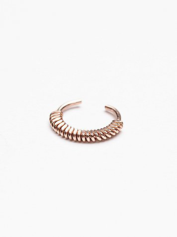 rackk-and-ruin-x-free-people-gold-wrap-septum-ring