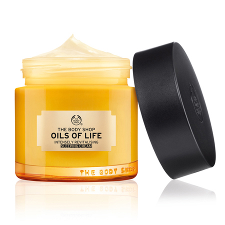 the-body-shop-oils-of-life-intensely-revitalizing-sleeping-cream