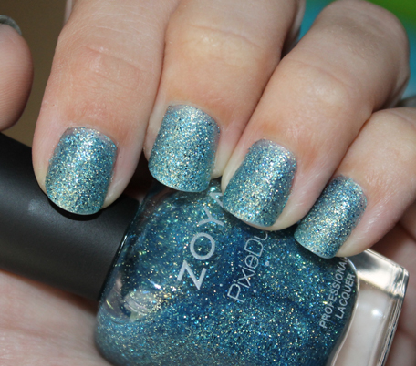 zoya-summer-2016-bay-pixiedust-polish