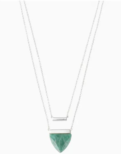 stella-and-dot-triangle-stone-necklace