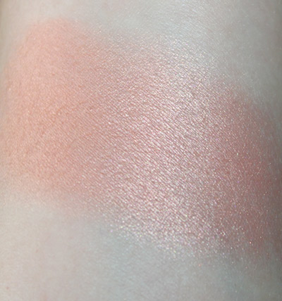 too-faced-papa-dont-peach-blush-swatch