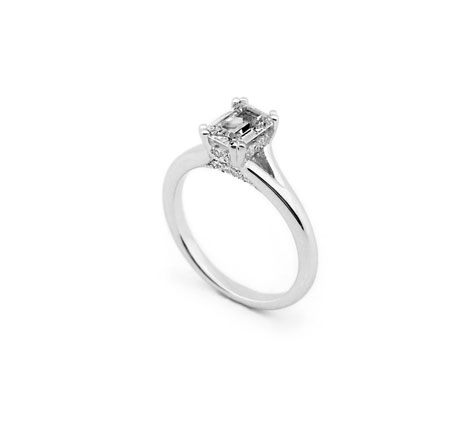 spence-diamonds-multi-stone-diamond-engagement-ring